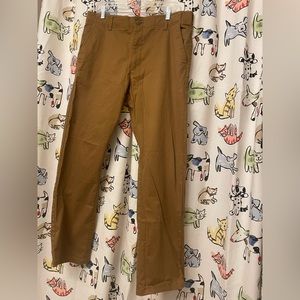 Lee Extreme Comfort work pants.  Tumbleweed Size 36x32. Cotton Blend.